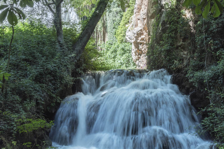 Zaragoza - Nuévalos 11 - monasterio de Piedra - Baño de Diana.jpg